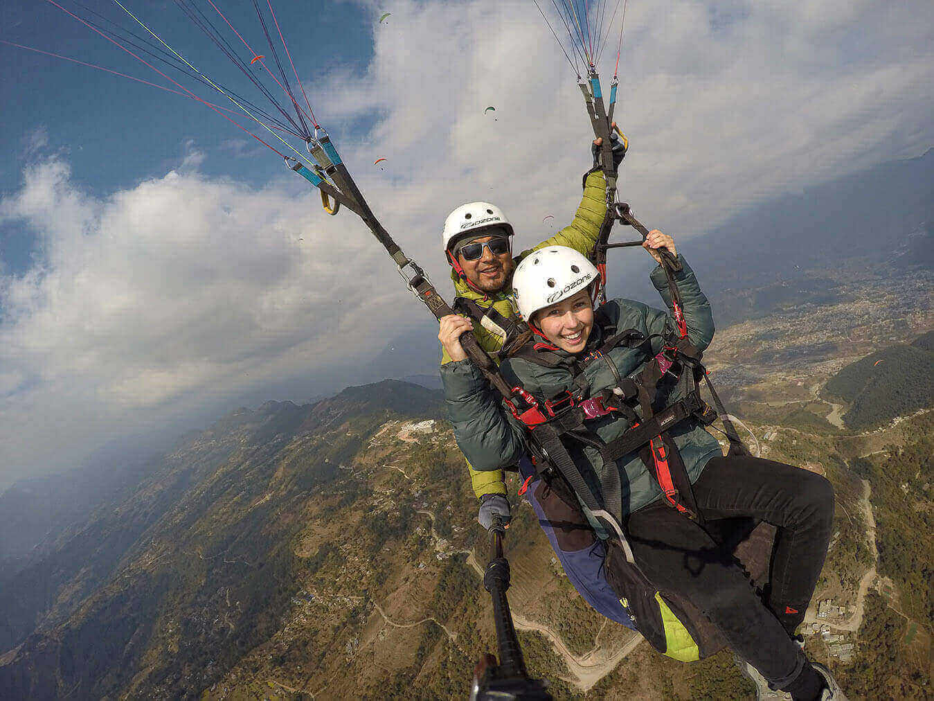 tandem paragliding