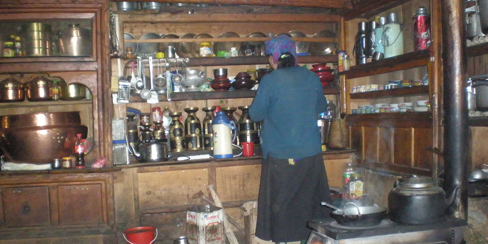 tea house trekking in nepal