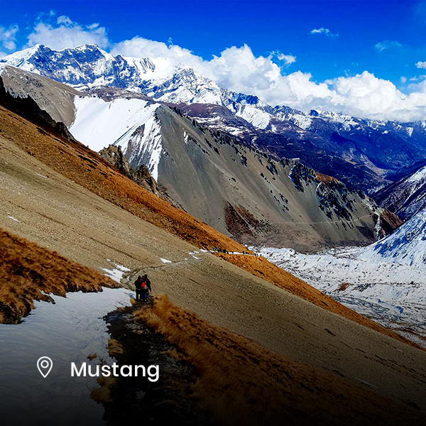 trekking in Mustang region